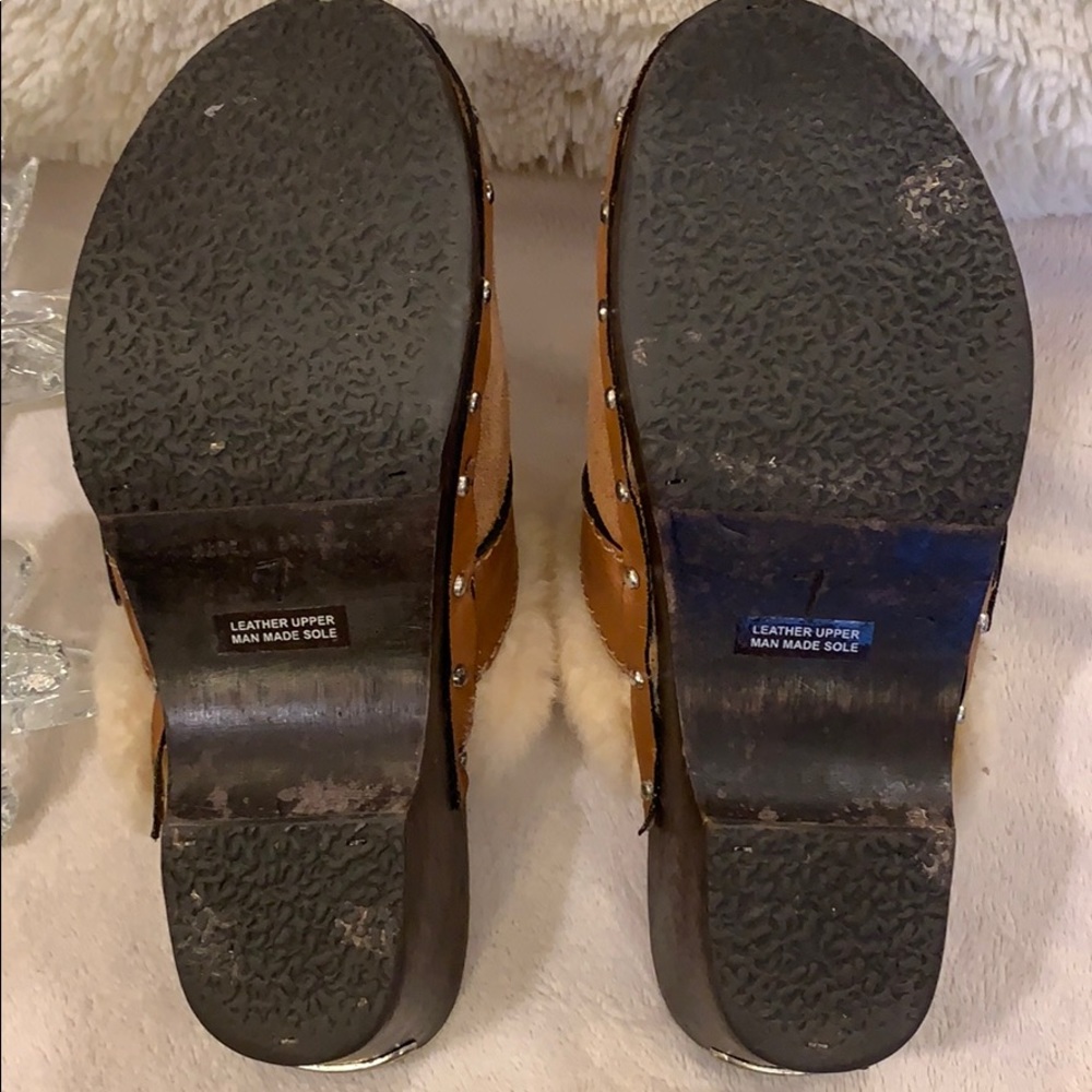 Michael Kors Clogs - Picture 9 of 9